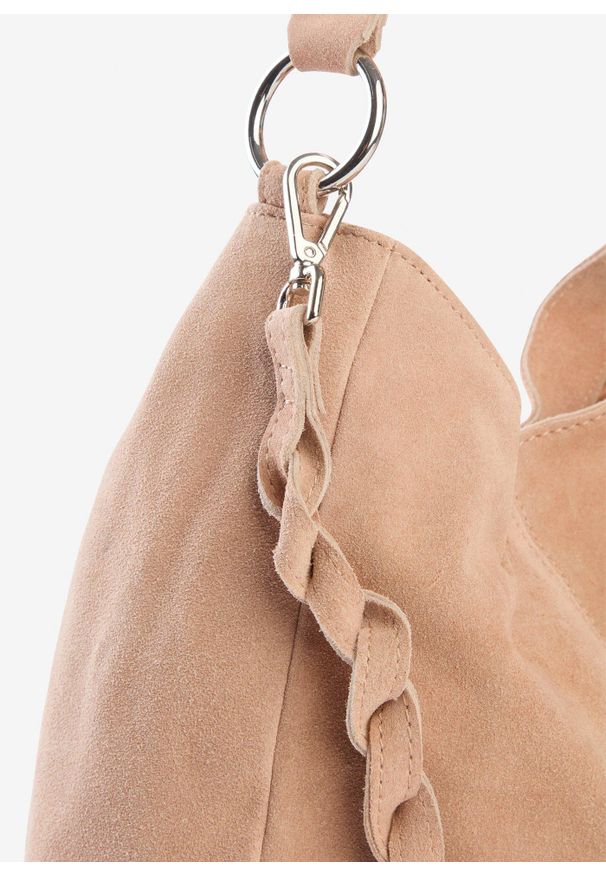 bonprix - Torba z zamszowej skóry z ozdobnym dodatkowym paskiem. Kolor: beżowy. Materiał: zamszowe, skórzane. Styl: casual