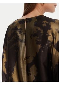Lola Casademunt by Maite Sukienka koktajlowa MF2516002 Złoty Regular Fit. Kolor: złoty. Materiał: syntetyk. Styl: wizytowy #3