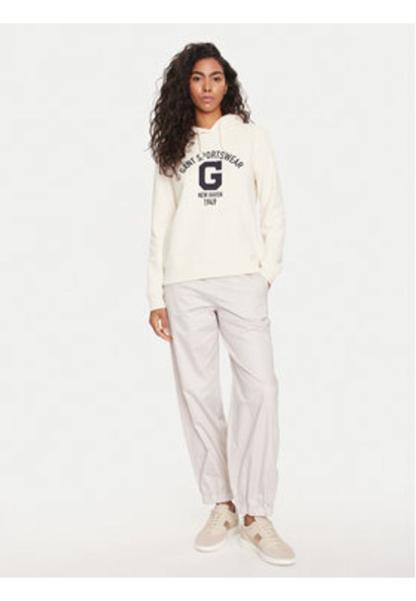GANT - Gant Bluza Logo 4200847 Écru Relaxed Fit. Materiał: bawełna