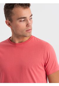 Ombre Clothing - T-shirt męski klasyczny bawełniany BASIC - różowy V11 OM-TSBS-0146 - XXL. Kolor: różowy. Materiał: bawełna. Styl: klasyczny