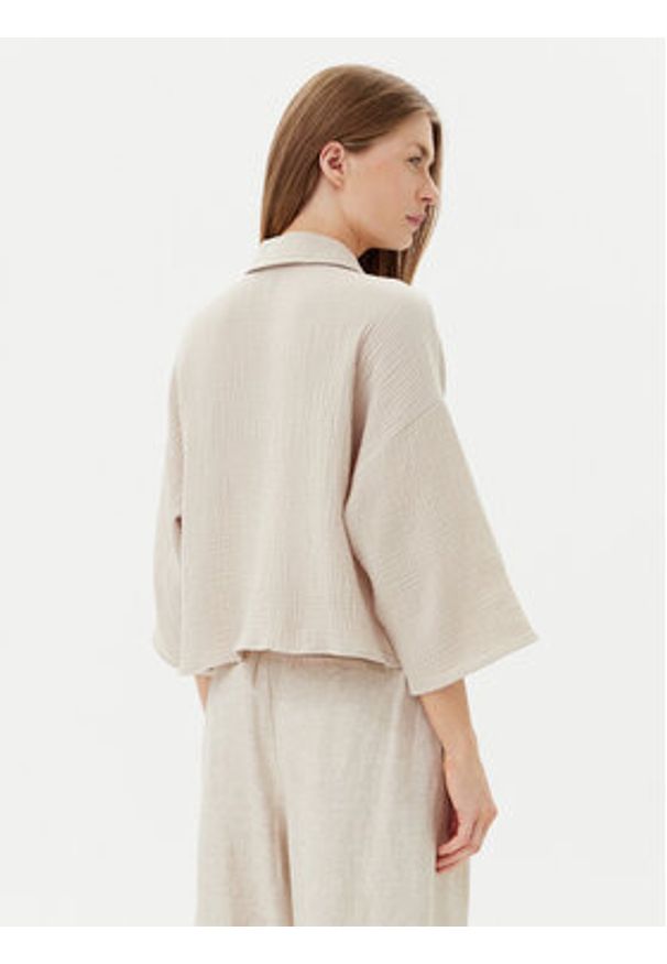 Vero Moda Koszula Natali 10279685 Beżowy Standard Fit. Kolor: beżowy. Materiał: bawełna