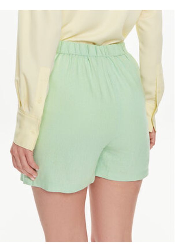 Vero Moda Szorty materiałowe Jesmilo 10279694 Zielony Regular Fit. Kolor: zielony. Materiał: len, wiskoza
