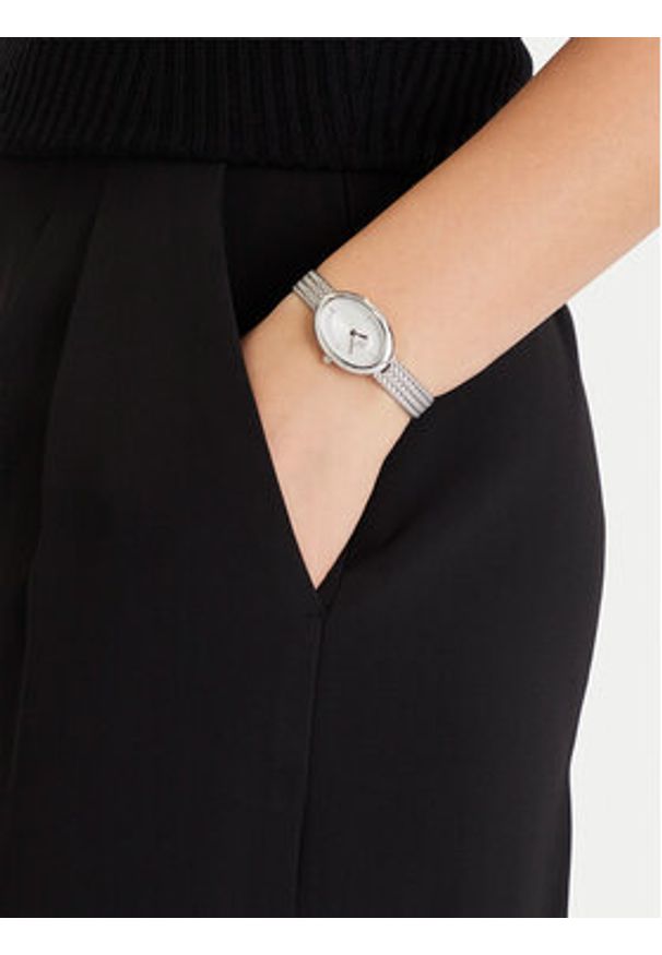 Daniel Wellington Zegarek DW00100884 Srebrny. Kolor: srebrny