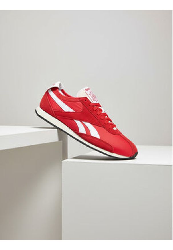 Reebok Sneakersy EO-R400 100230478 Czerwony. Kolor: czerwony. Materiał: materiał
