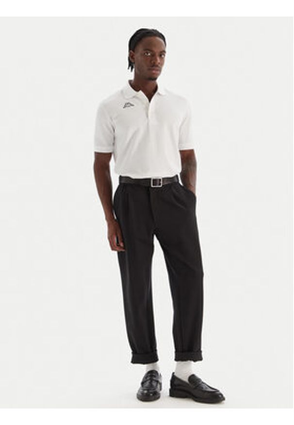 Kappa Polo Logo Sharas Mss 302B3D0 Biały Regular Fit. Typ kołnierza: polo. Kolor: biały. Materiał: bawełna