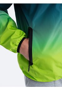 Ombre Clothing - Sportowa kurtka męska ombre z odblaskami i polarową podszewką – turkusowo-limonkowa V1. Kolor: turkusowy. Materiał: polar. Wzór: nadruk, napisy, gradientowy. Styl: sportowy #5