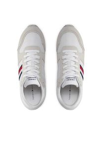 TOMMY HILFIGER - Tommy Hilfiger Sneakersy Runner Evo Mix Ess FM0FM04886 Biały. Kolor: biały. Materiał: materiał
