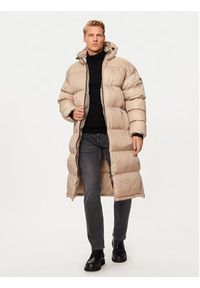 Schott NYC Płaszcz zimowy 2190MAX Beżowy Regular Fit. Kolor: beżowy. Materiał: syntetyk. Sezon: zima #7
