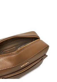 DKNY Torebka R42E3E22 Brązowy. Kolor: brązowy. Materiał: skórzane
