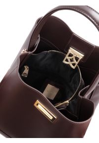 Kazar - Elegancka skórzana torebka z usztywnianym dnem. Kolor: brązowy. Wzór: gładki. Materiał: skórzane. Styl: elegancki. Rodzaj torebki: do ręki #2