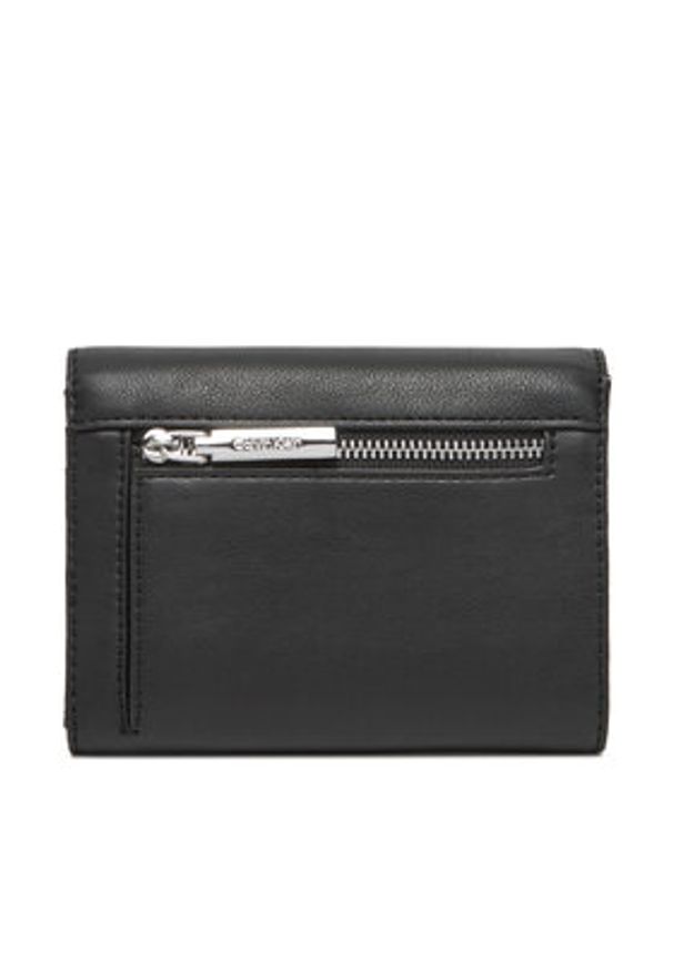 Calvin Klein Mały Portfel Damski Ck Re-Lock Medium Trifold LV04F1035G Czarny. Kolor: czarny. Materiał: skóra