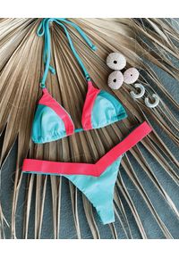 BEACH BUNNY - Top od bikini Emma. Kolor: niebieski. Materiał: jeans, materiał. Wzór: kolorowy #5