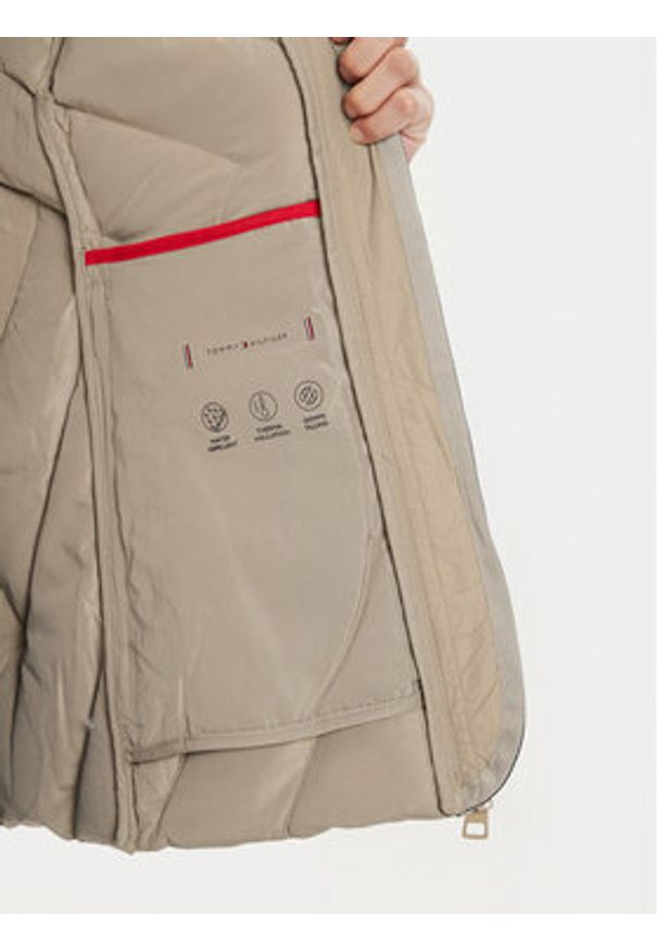 TOMMY HILFIGER - Tommy Hilfiger Kurtka puchowa Chevron WW0WW42623 Beżowy Regular Fit. Kolor: beżowy. Materiał: syntetyk