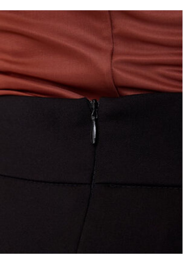 Rinascimento Spódnica trapezowa CFC0126216003 Czarny Regular Fit. Kolor: czarny. Materiał: syntetyk