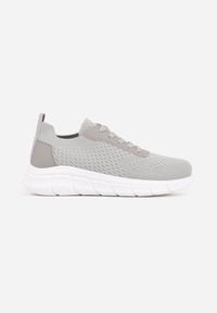 Born2be - Szare Minimalistyczne Buty Sportowe z Siateczki na Tłoczonej Podeszwie Zanera. Okazja: na co dzień, na spacer. Kolor: szary. Materiał: jeans. Szerokość cholewki: normalna. Sport: turystyka piesza, fitness, joga i pilates #7