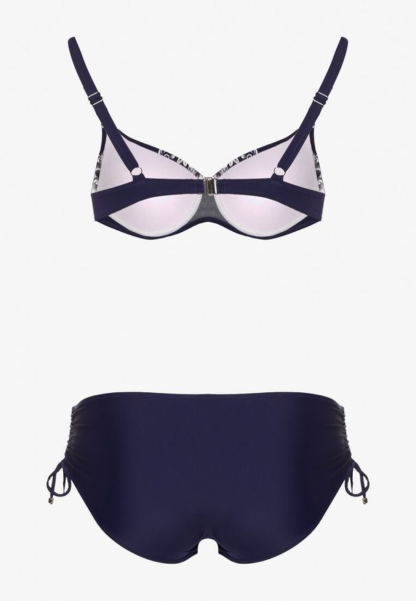 Born2be - Granatowe Bikini Biustonosz z Wiązaniem i Majtki Typu Figi Norettia. Kolekcja: plus size. Kolor: niebieski. Materiał: jeans