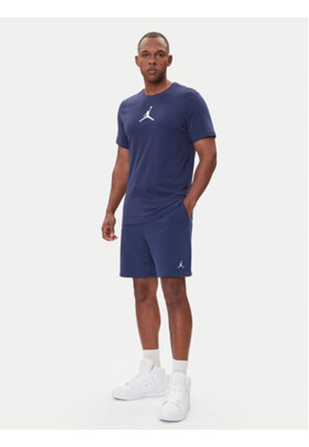 Nike Szorty sportowe FV7287 410 Granatowy Regular Fit. Kolor: niebieski. Materiał: bawełna. Styl: sportowy