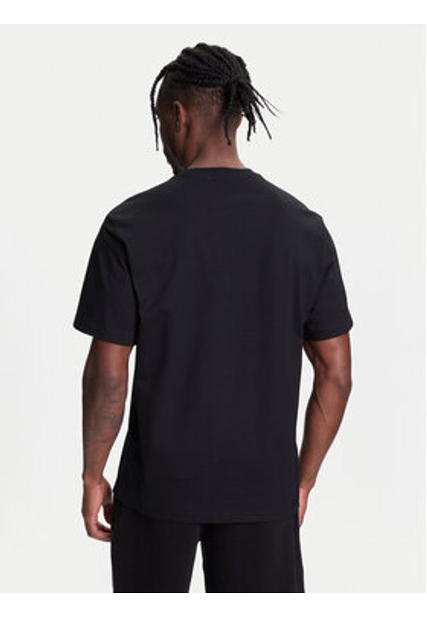 United Colors of Benetton - United Colors Of Benetton T-Shirt 3MI6U109O Czarny Oversize. Kolor: czarny. Materiał: bawełna