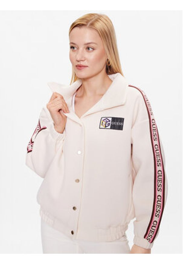 Guess Kurtka przejściowa Beulah V3YL01 KBSK0 Écru Regular Fit. Materiał: syntetyk