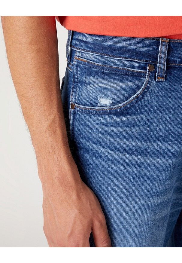 Wrangler - WRANGLER FRONTIER SHORT MĘSKIE SZORTY KRÓTKIE SPODNEKI BE COOL W16WYLZ91 112331085. Długość: krótkie