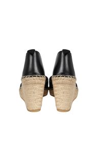 Pinko Espadryle "Patty" | 1H211A Y86A | Kobieta | Czarny. Okazja: na co dzień. Kolor: czarny. Materiał: skóra. Wzór: aplikacja, ażurowy. Obcas: na koturnie. Styl: klasyczny, casual, elegancki