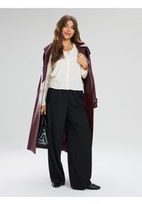 Sinsay - Spodnie wide leg z kieszeniami - czarny. Kolor: czarny