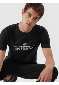 4f - 4F T-shirt regular z nadrukiem męski S. Kolor: niebieski. Materiał: bawełna. Wzór: nadruk