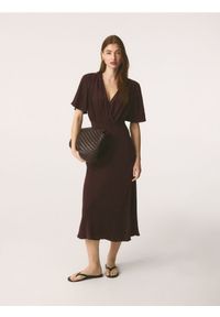 Reserved - Sukienka z cupro - mahoniowy. Kolor: brązowy. Materiał: wiskoza, tkanina. Typ sukienki: proste #1