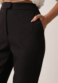 Born2be - Czarne Proste Spodnie Garniturowe VICES z Wysokim Stanem Zellryna. Stan: podwyższony. Kolor: czarny. Styl: klasyczny #3