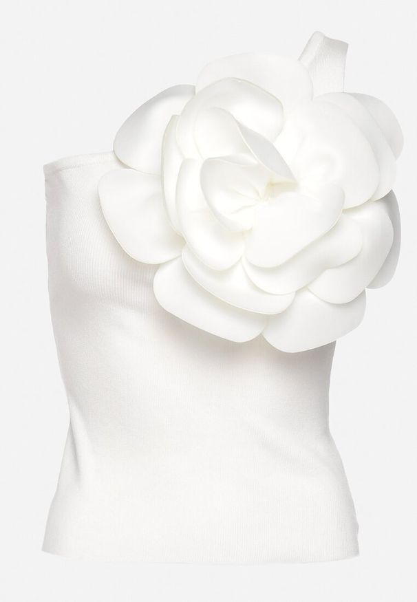 Born2be - Biały Top bez Rękawów z Asymetrycznym Dekoltem z Dużą Aplikacją w Kształcie Kwiatka Vernia. Kolor: biały. Materiał: jeans. Długość rękawa: bez rękawów. Wzór: aplikacja, kwiaty. Styl: klasyczny