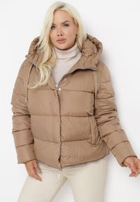 Born2be - Beżowa Pikowana Kurtka Płaszcz z Regulacją Długości Mutileni. Kolor: beżowy. Wzór: aplikacja. Styl: klasyczny #3