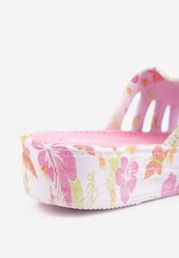 Born2be - Biało-Różowe Klapki Piankowe Basenowe na Grubej Podeszwie Mephistae. Okazja: na co dzień. Kolor: biały. Materiał: len, dresówka. Sezon: lato. Styl: wakacyjny, casual #6