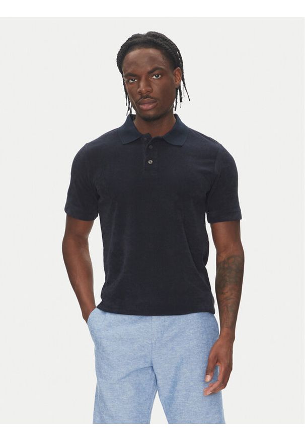 Lindbergh Polo 30-404263 Granatowy Relaxed Fit. Typ kołnierza: polo. Kolor: niebieski. Materiał: bawełna