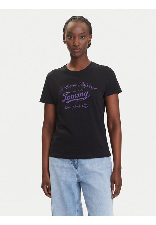 Tommy Jeans T-Shirt Essential DW0DW21404 Czarny Regular Fit. Kolor: czarny. Materiał: bawełna