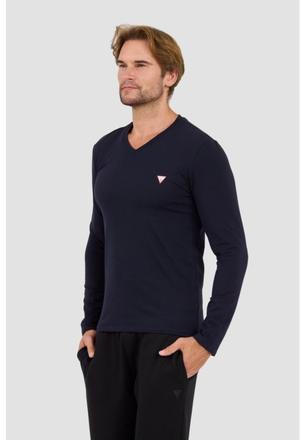 Guess - GUESS Granatowy męski longsleeve Core Tee. Kolor: niebieski. Długość rękawa: długi rękaw