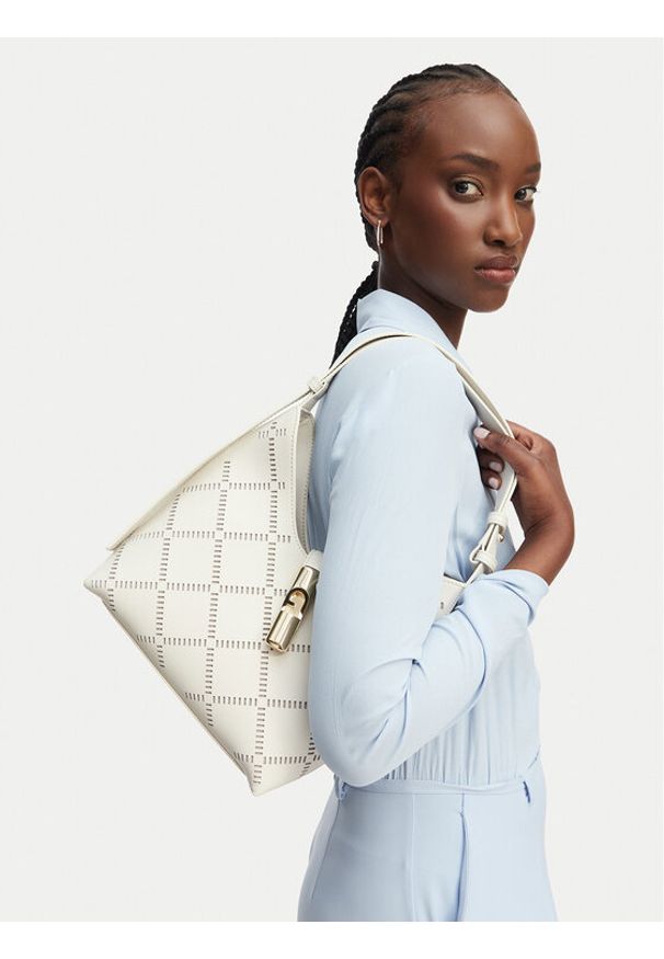 Furla Torebka Goccia S WB01979 BX3947 KH 1704S Écru. Kolor: kremowy. Materiał: skórzane