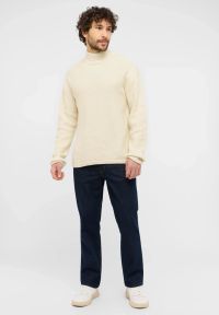 Mustang Style Elwood Light Gray 1015816 3003 MĘSKI SWETER. Okazja: na co dzień. Typ kołnierza: golf. Materiał: bawełna. Długość rękawa: długi rękaw. Długość: długie. Styl: casual, elegancki, klasyczny #2