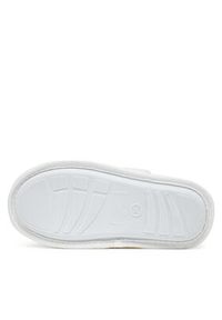 DeeZee Kapcie HHS-22JG-1006 Biały. Kolor: biały. Materiał: materiał