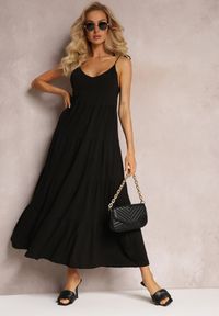 Renee - Czarna Bawełniana Sukienka Maxi z Wiązanymi Ramiączkami i Rozkloszowaną Falbaną Mariones. Kolor: czarny. Materiał: bawełna. Długość rękawa: na ramiączkach. Sezon: lato. Długość: maxi #3