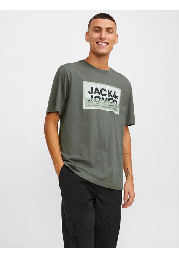 Jack & Jones - Jack&Jones T-Shirt Logan 12253442 Zielony Standard Fit. Kolor: zielony. Materiał: bawełna
