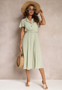 Renee - Zielona Retro Sukienka Midi z Plisowaniem i Paskiem na Klamrę Elinerise. Kolor: zielony. Styl: retro. Długość: midi #4