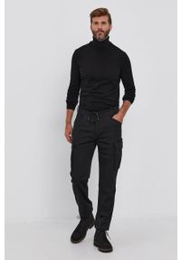 Sisley Spodnie męskie kolor czarny w fasonie cargo. Okazja: na co dzień. Kolor: czarny. Materiał: tkanina. Wzór: gładki. Styl: casual #3