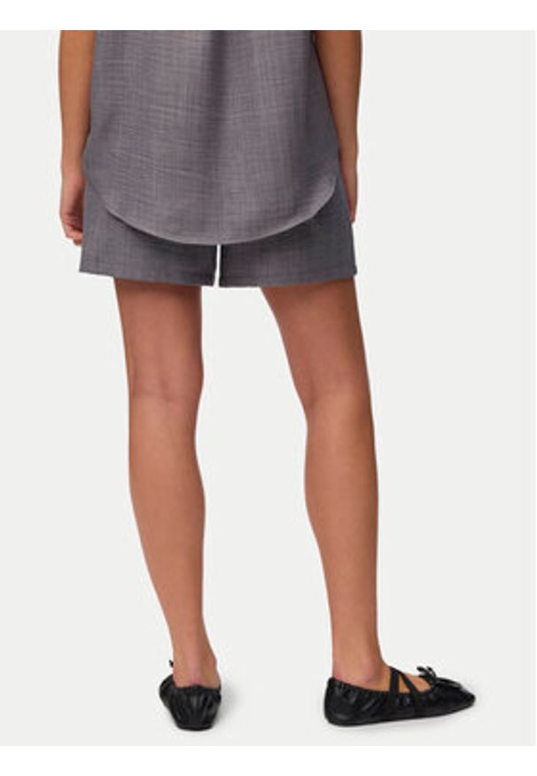 Vero Moda Szorty materiałowe Melaney 10325868 Szary Loose Fit. Kolor: szary. Materiał: syntetyk