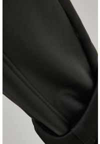 Vila Spodnie damskie kolor czarny proste high waist. Stan: podwyższony. Kolor: czarny. Materiał: skóra #4
