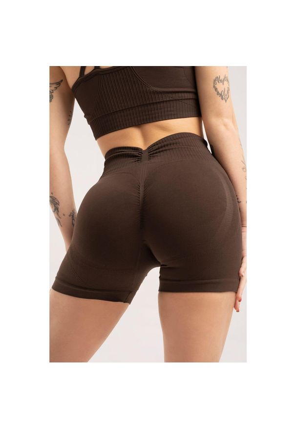 GYM GLAMOUR - Spodenki fitness damskie Gym Glamour deep push up 2.0. Kolor: brązowy. Sport: fitness