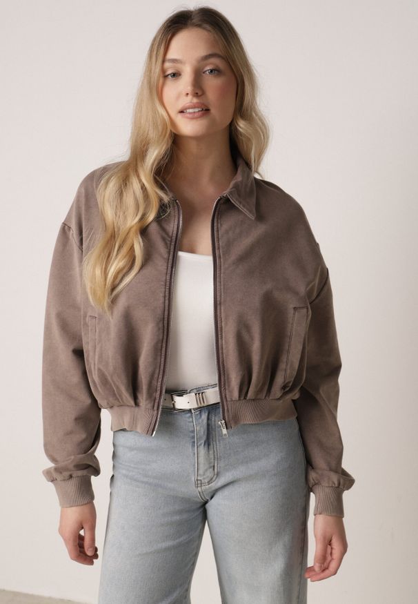 Born2be - Beżowa Bawełniana Bluza Bomberka o Kroju Oversize z Kołnierzem Viminala. Okazja: na co dzień. Kolor: beżowy. Materiał: bawełna. Styl: casual