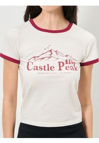 Sinsay - Bawełniana koszulka z nadrukiem - kremowy. Kolor: kremowy. Materiał: bawełna. Wzór: nadruk #1