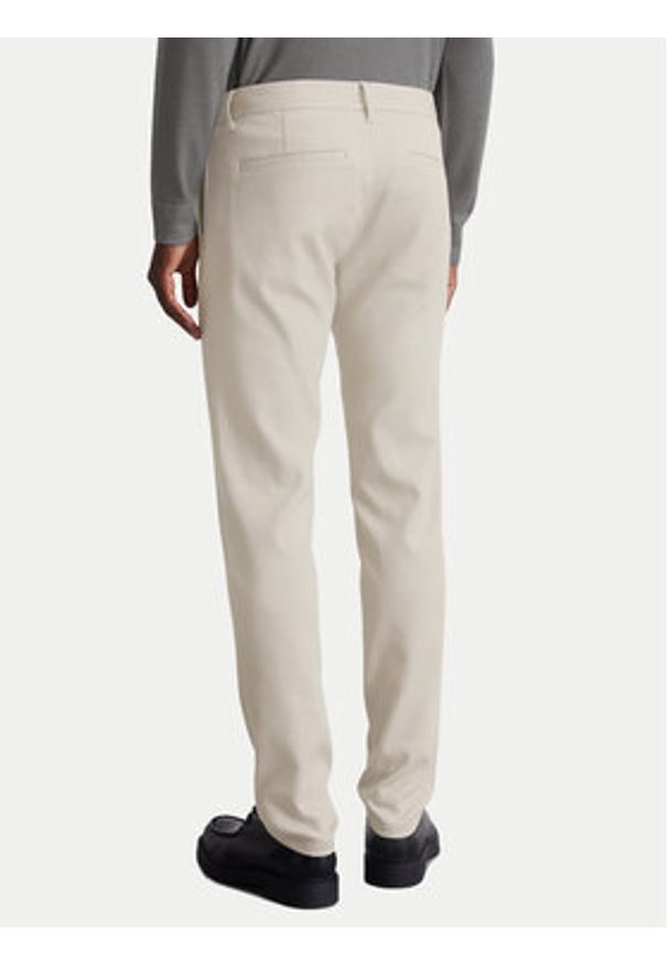 Marc O'Polo Chinosy 429 0186 10230 Beżowy Slim Fit. Kolor: beżowy. Materiał: bawełna