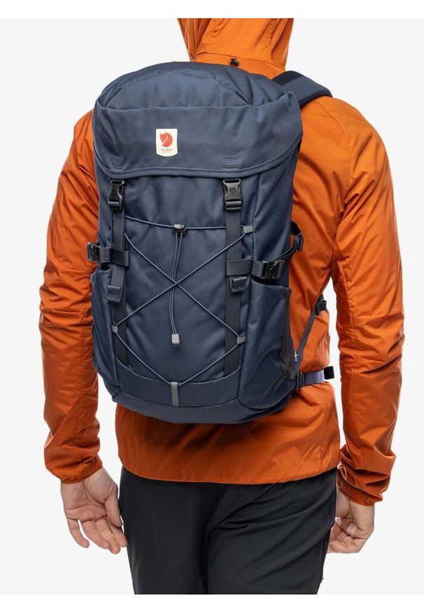 Fjällräven - Plecak na laptopa Fjallraven Skule Top 26 - navy. Kolor: niebieski