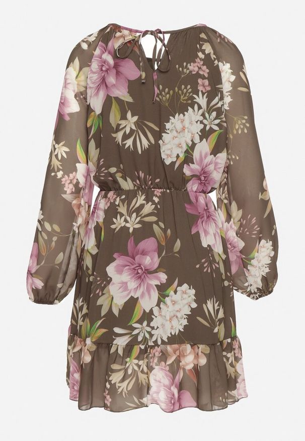 Born2be - Ciemnozielona Sukienka o Rozkloszowanym Kroju w Kwiaty Zeramera. Okazja: na co dzień. Kolor: zielony. Materiał: wiskoza. Długość rękawa: długi rękaw. Wzór: kwiaty. Typ sukienki: rozkloszowane. Styl: casual